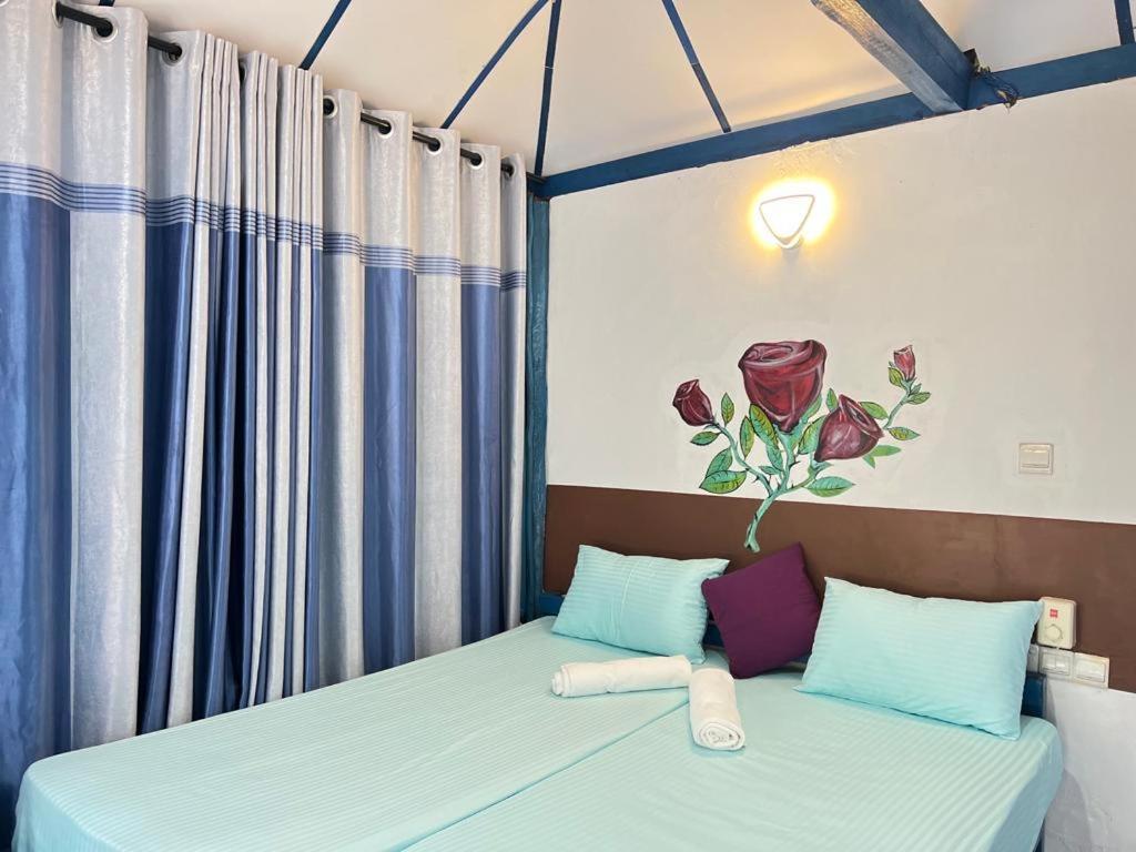 Tsunami Beach Hotel Vịnh Arugam Ngoại thất bức ảnh